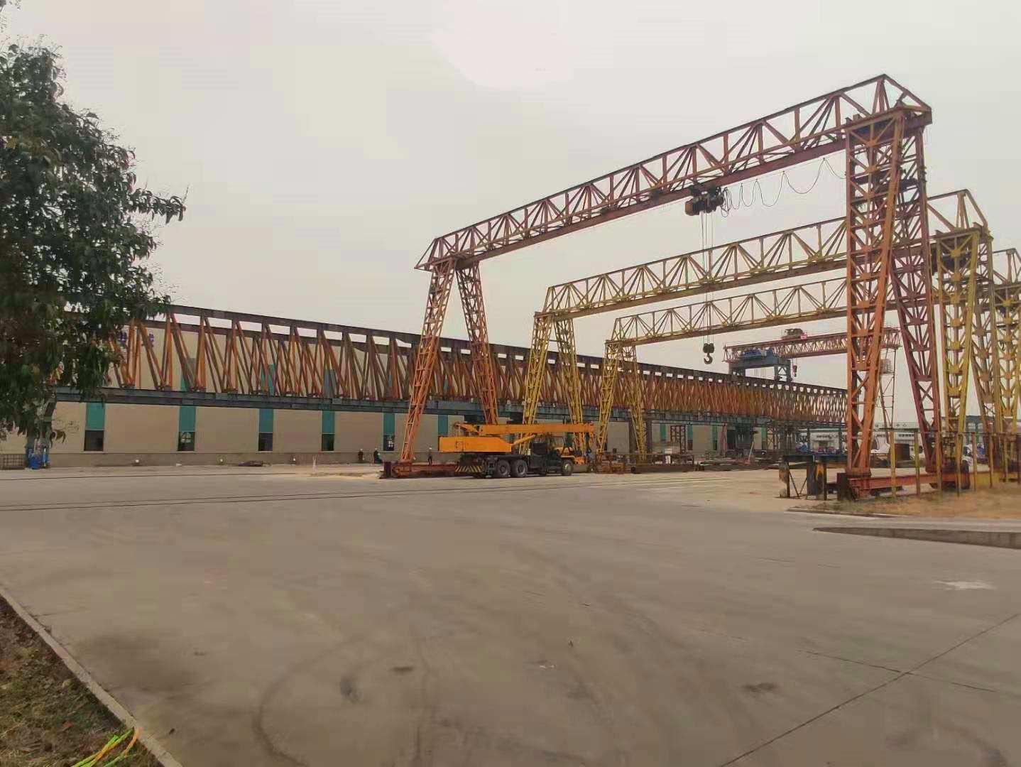The ultra-large launching girder have been assembled sucessfully at Hansal Group